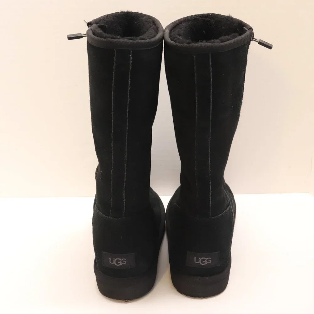 UGG Women's‎ Black Knee-High Boots Size US6 Black Sheepskin Fur Lined